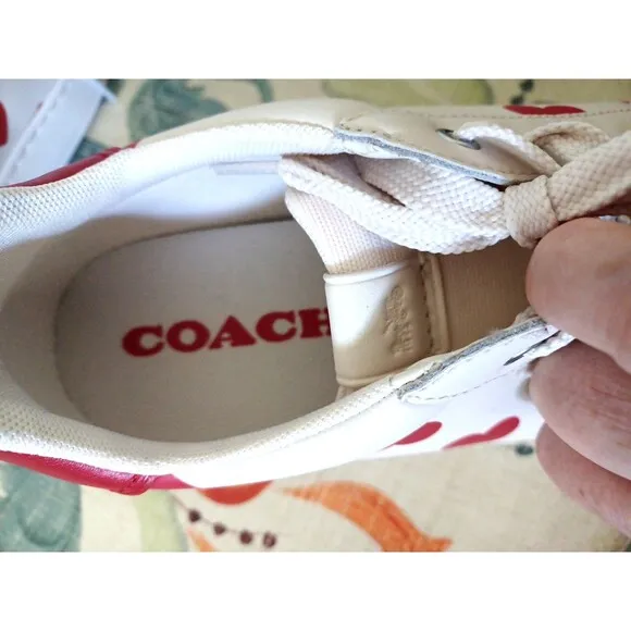 Coach Lowline Valentines Lace-Up Sneakers Off White Red Hearts Size 9.5