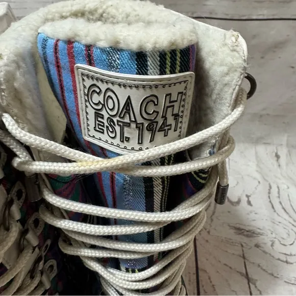 COACH POPPY Peggey Tartan Plaid Quilted Shearling Winter Boots Size 7 Q73