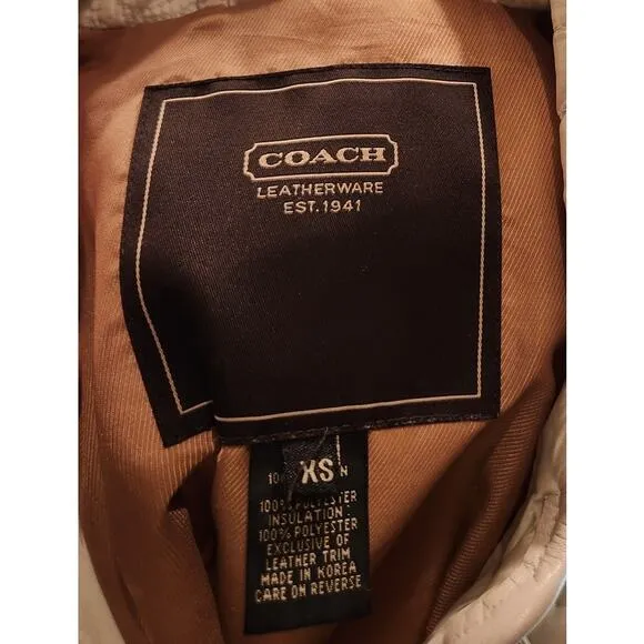 Coach Quilted Leather Trim Jacket XS Beige Turnlock button Women Outerwear ptp18