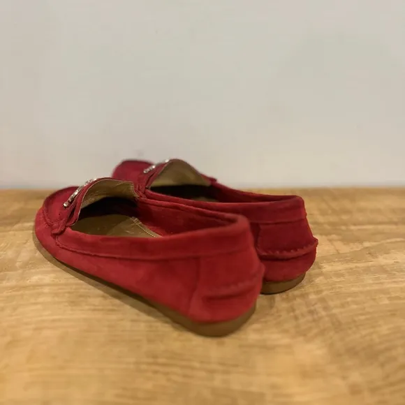 Coach Red signature charm Womens loafers flats size 7.5 B EUC