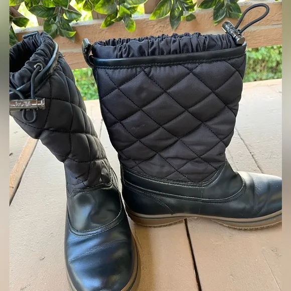 Coach Samara Black Quilted All Weather Winter Boots Womens Size US 5B
