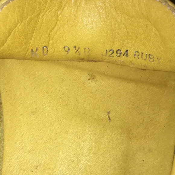 Coach Vintage Buttery Soft Yellow Genuine Leather Loafers with Bow