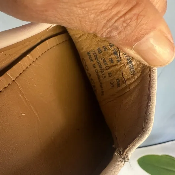 Coach Women's Cream Loafers Olympia Size 9B