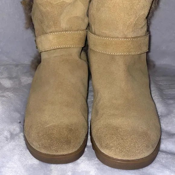 Coach Women’s Deeann Signature C Embossed Rabbit Fur Camel Suede Boots A7294