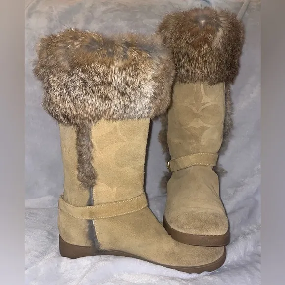 Coach Women’s Deeann Signature C Embossed Rabbit Fur Camel Suede Boots A7294