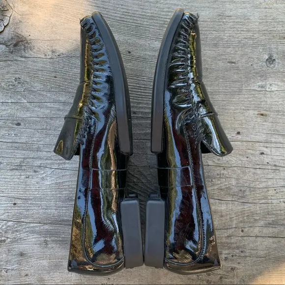 Cole Haan black patent leather loafer flats