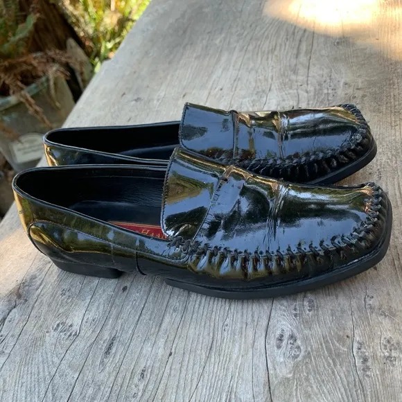 Cole Haan black patent leather loafer flats