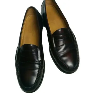 COLE Haan Penny Loafer Slip On