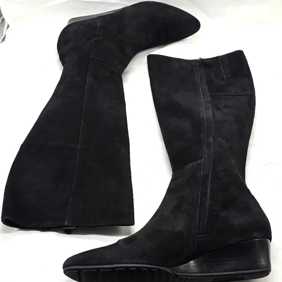 Cole Haan Tali Luxe Wedge Boot 40 Black Suede Knee-High Zippered Boots Size 8.5