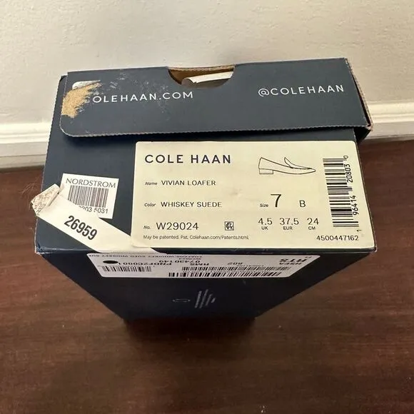 Cole Haan women’s Vivian Pointed Toe suede Loafer size 7, NIB