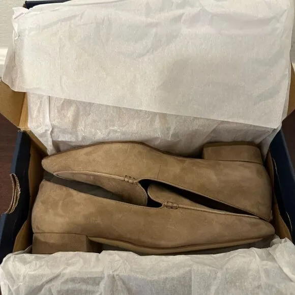 Cole Haan women’s Vivian Pointed Toe suede Loafer size 7, NIB
