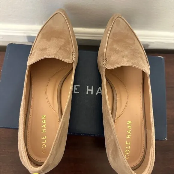 Cole Haan women’s Vivian Pointed Toe suede Loafer size 7, NIB