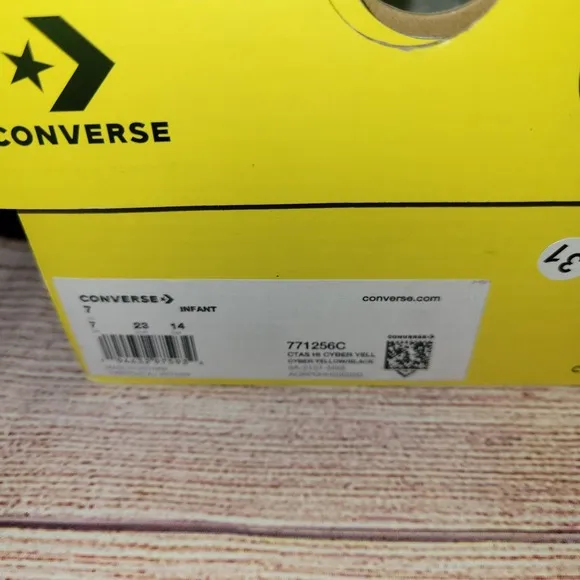 Converse Chinatown Market CTAS Hi Cyber Yellow/Black 771256C Smiley Youth Size 7