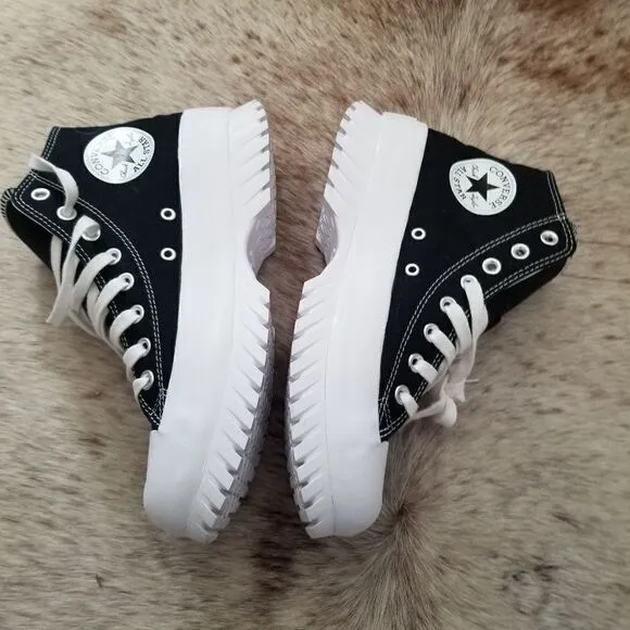 CONVERSE Chuck Taylor All Star Lugged Hi Top Sneakers in Black Size 9.5 NEW