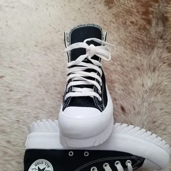 CONVERSE Chuck Taylor All Star Lugged Hi Top Sneakers in Black Size 9.5 NEW