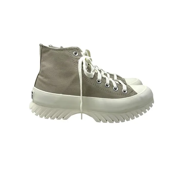 Converse Chuck Taylor Lugged 2.0 Beige Canvas Platform Hi Sneakers Women A05098C