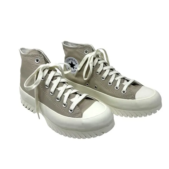 Converse Chuck Taylor Lugged 2.0 Beige Canvas Platform Hi Sneakers Women A05098C