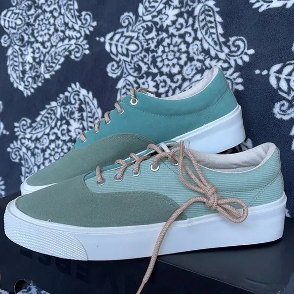 Converse Skid Grip OX Oil Green/Malachite Green MEN`S