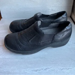 DANSKO Black Loafers Easy on Leather Comfort Shoes non slip clogs sz 42