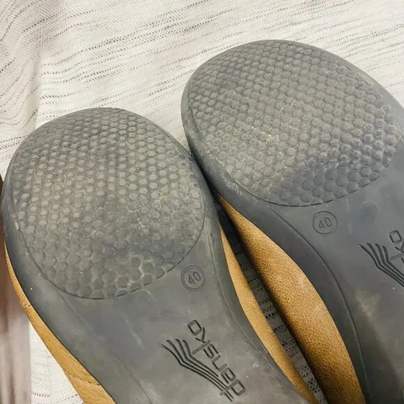 Dansko Franny Tan Brown Burnished Leather Slip On Loafer Flats Size 40 / 9.5