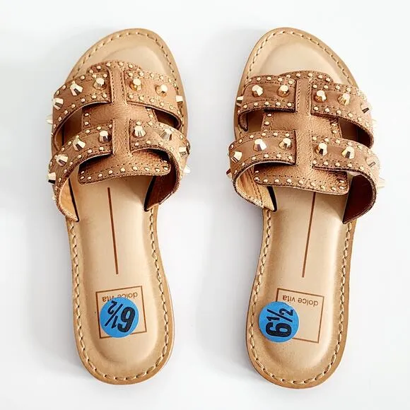 Dolce Vita Welsa Tan &amp; Gold Studded Leather Sandals Flats Women's Size 6.5