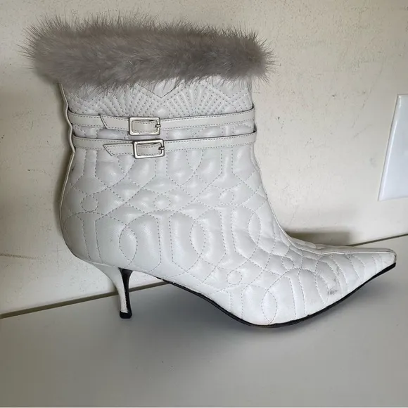 Donald J. Pliner Couture White Leather and Mink Fur Kitten Heel Ankle Bootie