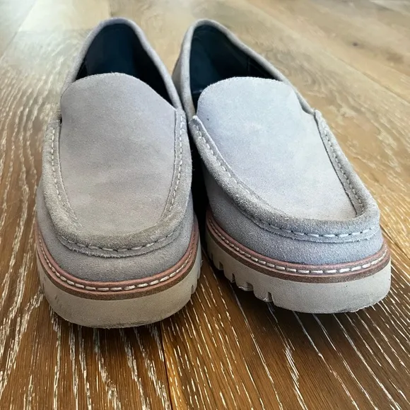 Donald Pliner Women's Hope Lug Sole Loafers
