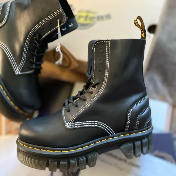 Dr. Martens Audrick 8I Quilted Leather Boots