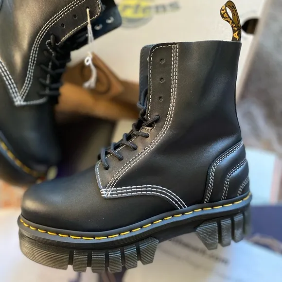 Dr. Martens Audrick 8I Quilted Leather Boots