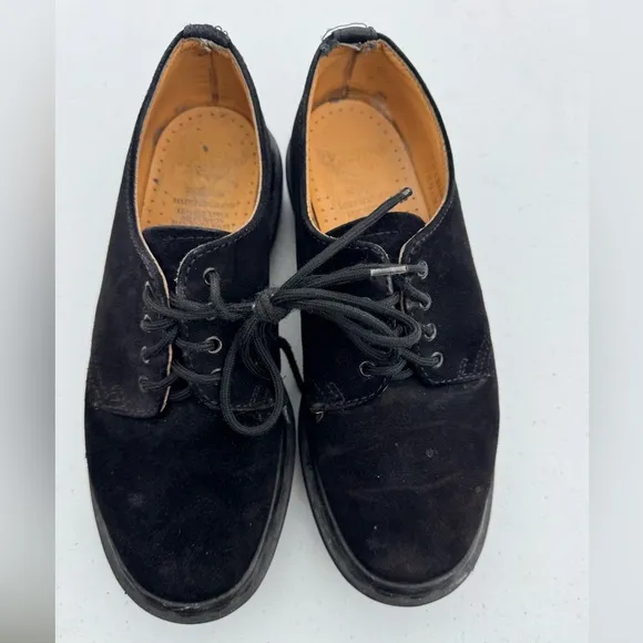 Dr. Martens Black Loafers with Durable Sole size 7 women’s US or UK size 5 1561