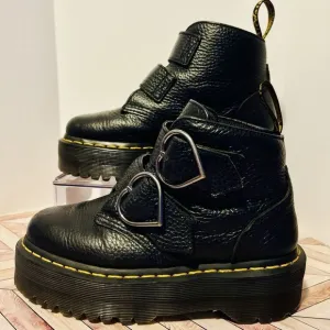 Dr Martens DEVON HEART Black Leather Platform Boots Women's 5 EU 6 Pebbled Ankle