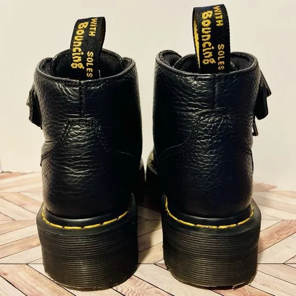 Dr Martens DEVON HEART Black Leather Platform Boots Women's 5 EU 6 Pebbled Ankle