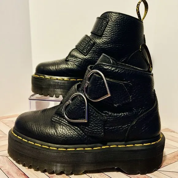 Dr Martens DEVON HEART Black Leather Platform Boots Women's 5 EU 6 Pebbled Ankle