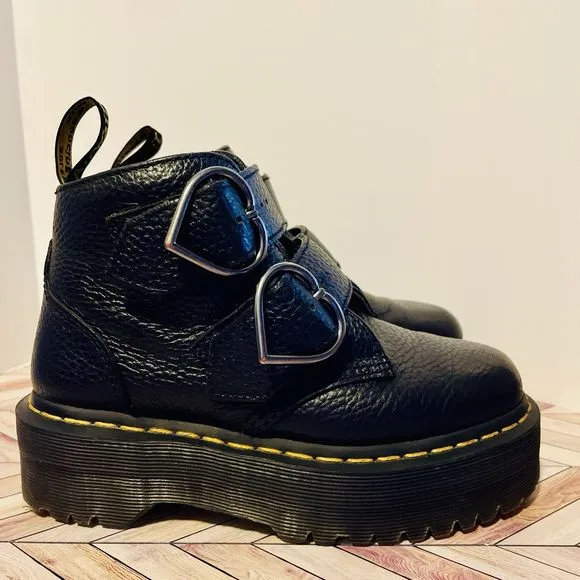 Dr Martens DEVON HEART Black Leather Platform Boots Women's 5 EU 6 Pebbled Ankle