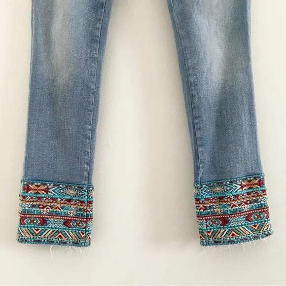 Driftwood Colette Embroidered Southwest Raw Hem Mid-Rise Slim Straight Jeans 25