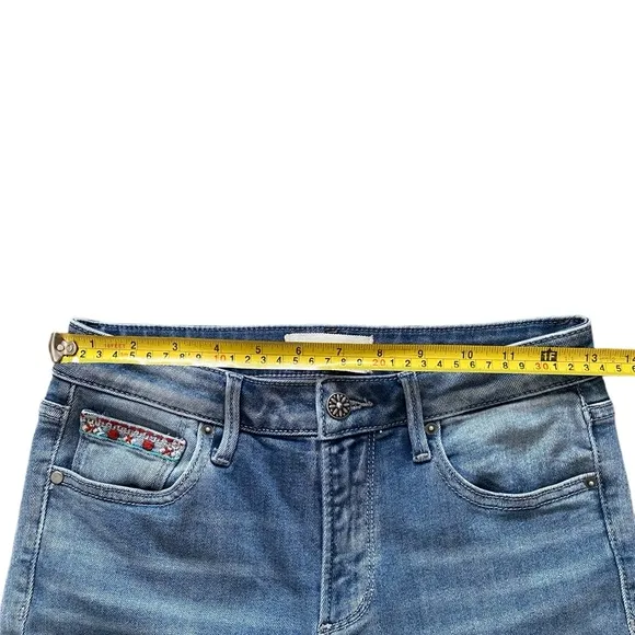 Driftwood Colette Embroidered Southwest Raw Hem Mid-Rise Slim Straight Jeans 25