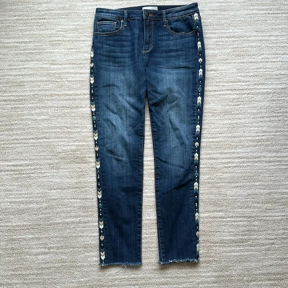 Driftwood Jackie Chevron Embroidered Boho Raw Edge Hem Skinny Jeans Size 28