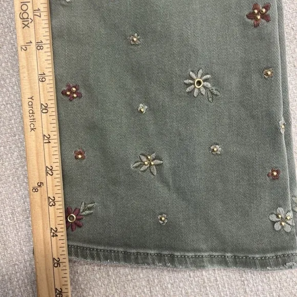 Driftwood Jeans Women 30 Green Floral Embroidered Crop Bootcut Western Denim