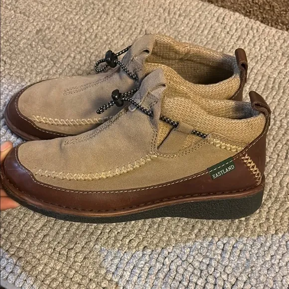 Eastland Tan and Brown Slip-On Loafers with Moccasin Stitching