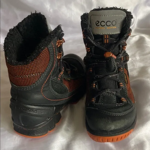ECCO Black and Orange High-Top Boots with Insulated Lining