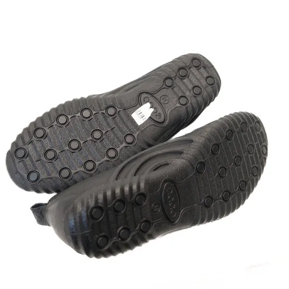 ECCO. Women's Vibration 1.0 Mary Jane Flat.