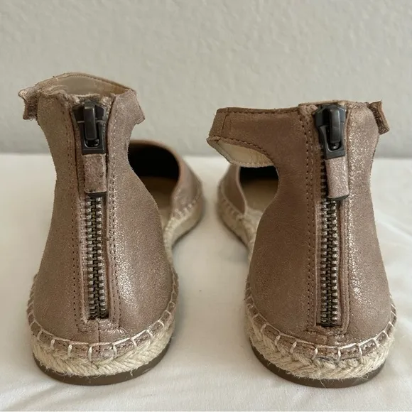 Eileen Fisher Lala Espadrille In Light Gold Metallic Flats W/Ankle Strap, 8.5