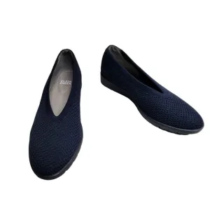 Eileen Fisher women's navy blue knit almond toe flat loafers Sz 6