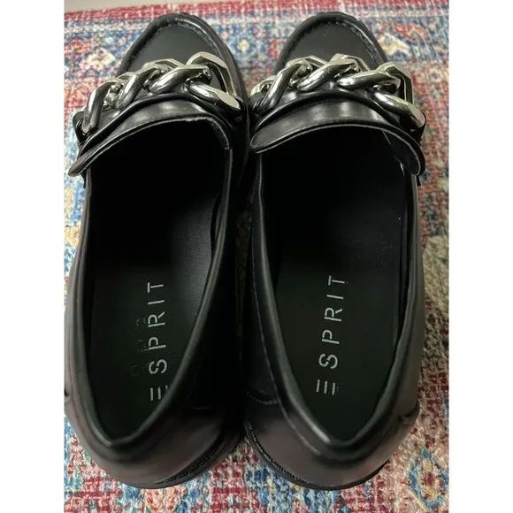 Esprit Briley loafers with lug sole. Size 7.5