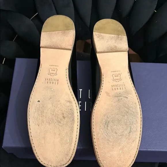 EUC 7 Stuart Weitzman Black Loafers for Women