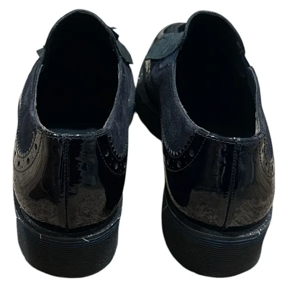 EUC - Paul Green Navy Patent Leather Platform Loafers - Size 7.5