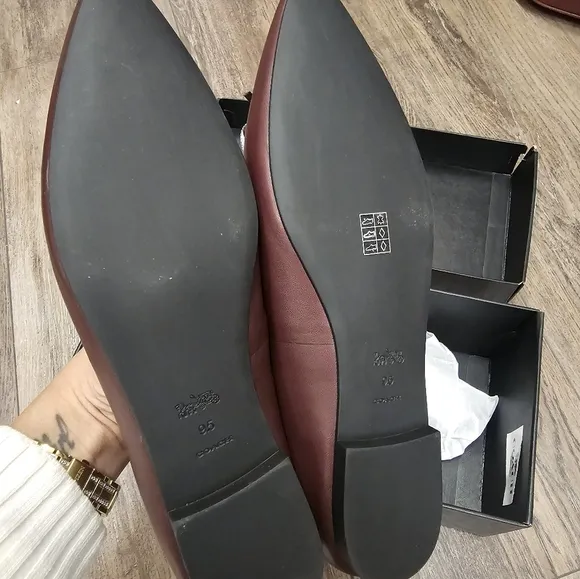 Flats, ballet, casual, office, luxury, designer, coach, shoes, women's, travel,