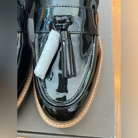 Franco Sarto Womens Carolynn tassel Closed Toe Loafers 9.5 black NEW