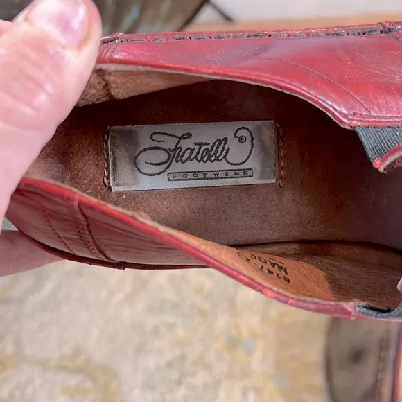Fratelli, Rich Wine Leather, Slip-On Loafers,Elastic Darts for Extreme Comfort