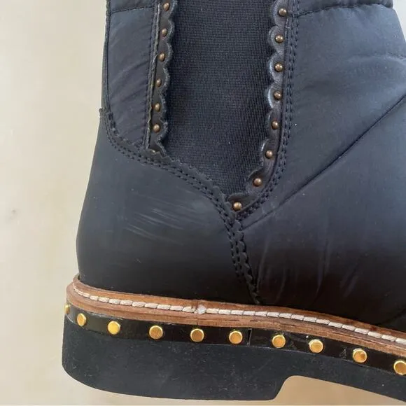 Free People Atlas Puffer Chelsea Boots in Black Size 38.5 / US 8 Gently Used